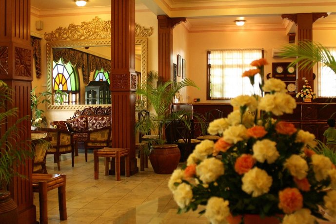 Protea Hotel by Marriott Dar es Salaam Courtyard