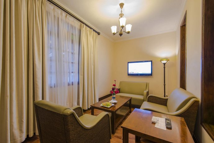 Protea Hotel by Marriott Dar es Salaam Courtyard