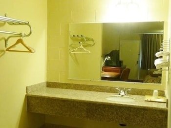 Rainbow Inn Anaheim