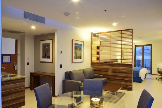 Holiday Inn Express Puerto Vallarta