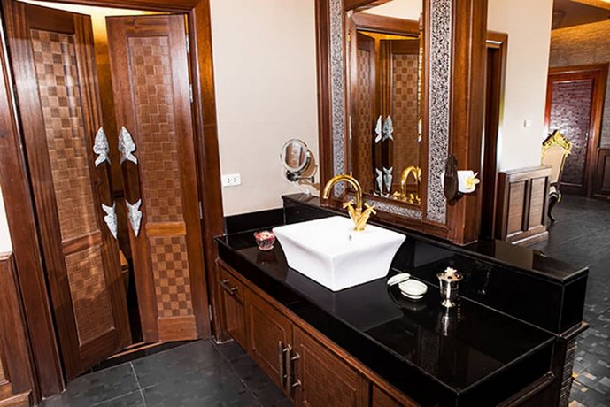 Ammatara Pura Pool Villa