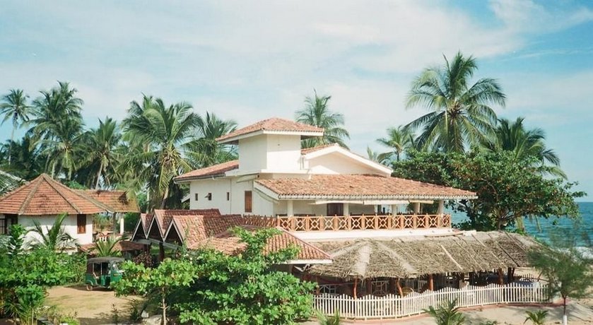 Ibis Guesthouse & Bungalows