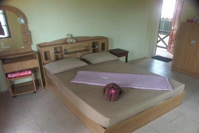 Koh Chang Hut Hotel