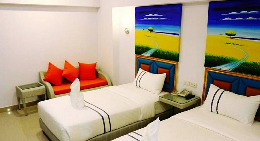 Maverick Ratchada Hotel