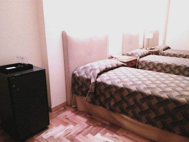 Tritone Hotel