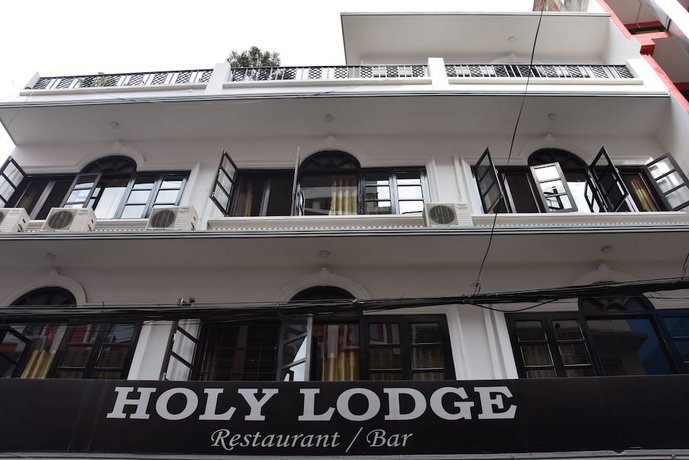 Hotel Holy Lodge
