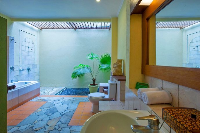 Mutiara Bali Boutique Resort & Villa