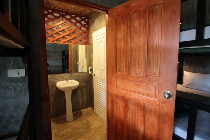 Blanco Hostel at Lanta