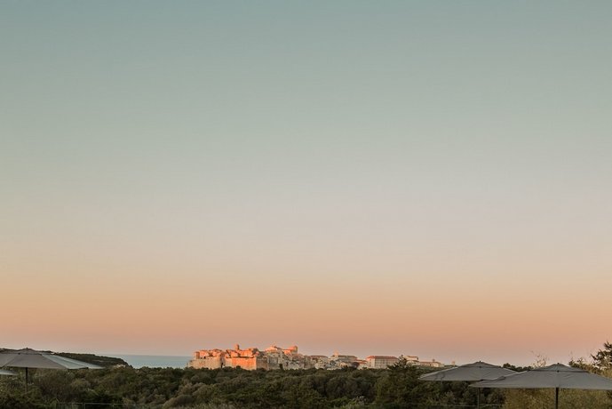 Hotel Version Maquis Citadelle