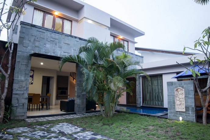 Abian Residence