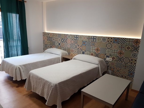Apartamentos El Castell - Adults Only