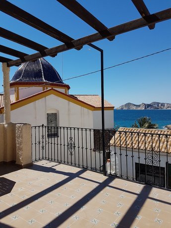 Apartamentos El Castell - Adults Only