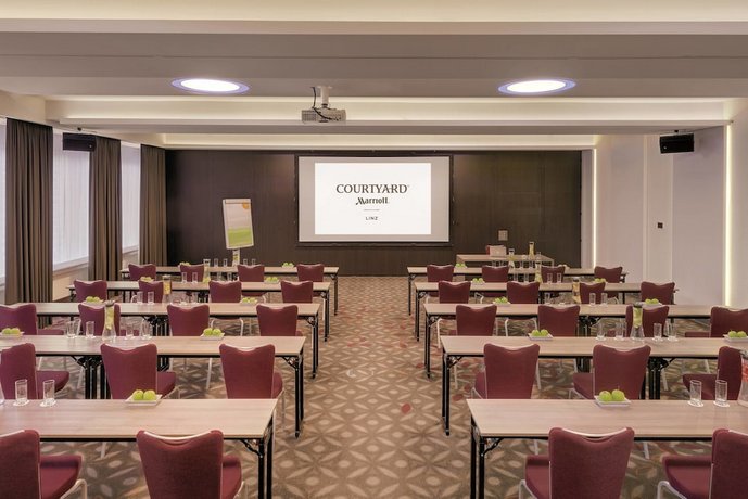 Courtyard by Marriott Linz