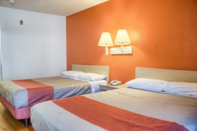 Motel 6 Seattle South