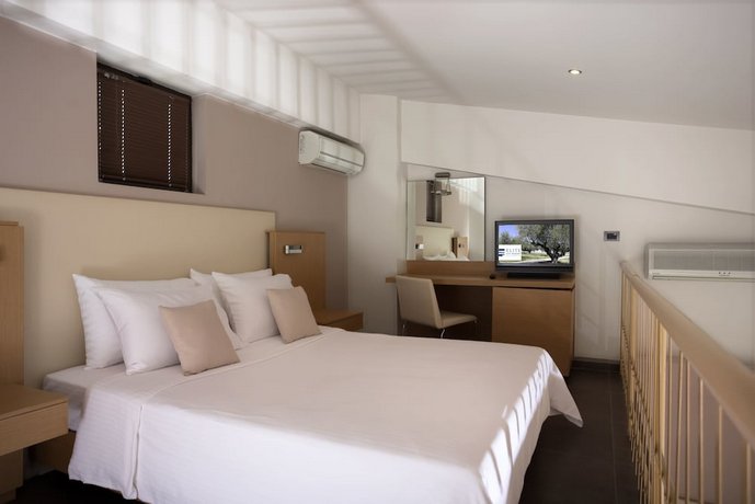 Elite City Resort