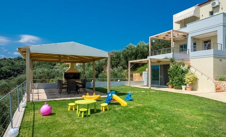 Villa Athinais