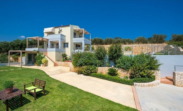 Villa Athinais