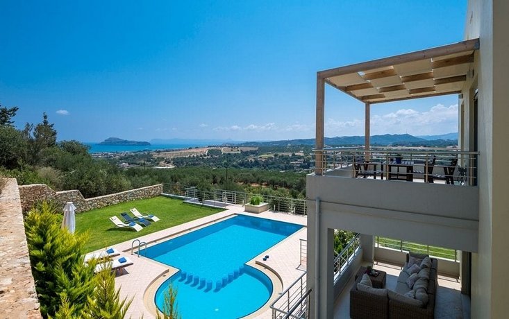 Villa Athinais