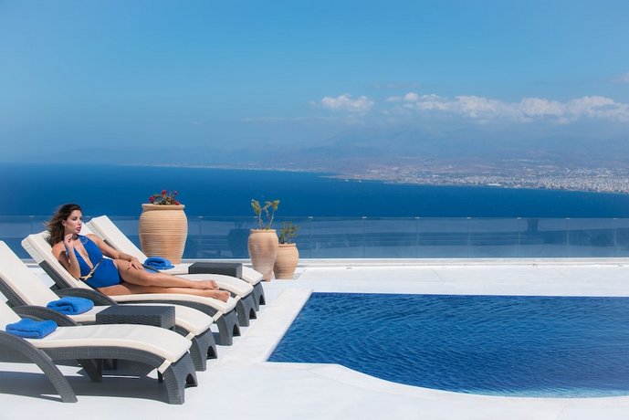 Wine Dark Sea Villa Santorini