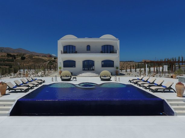 Wine Dark Sea Villa Santorini