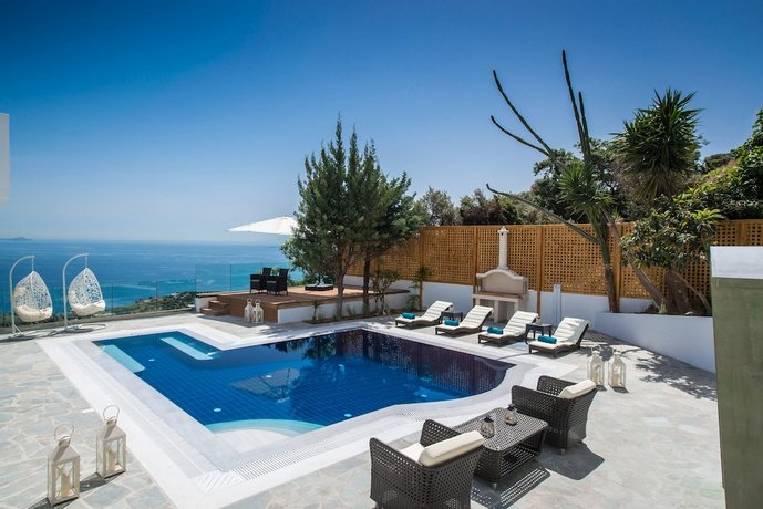 Wine Dark Sea Villa Artemis