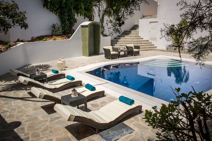 Wine Dark Sea Villa Artemis