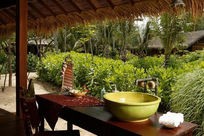 Zeavola Resort
