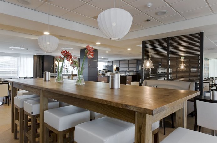 Bar_Restaurant