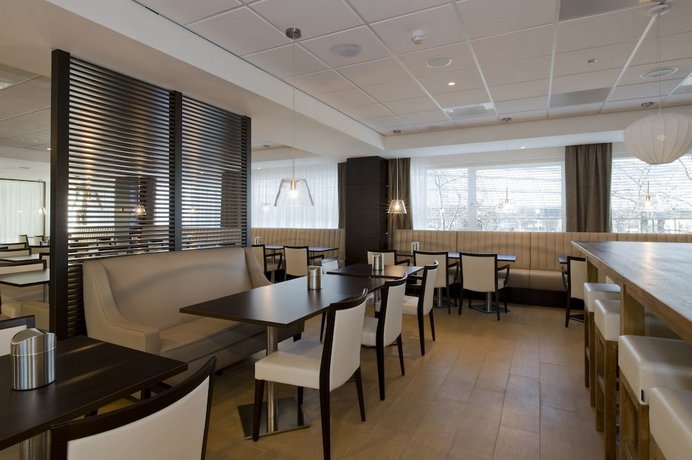 Bar_Restaurant