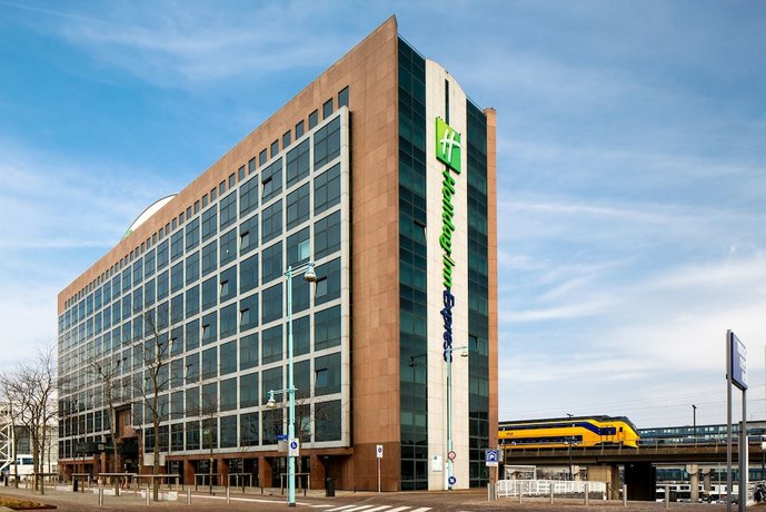 Exterior_View