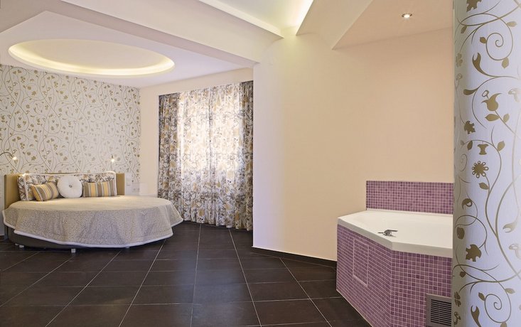 Alexandra Golden Boutique Hotel-Adults Only