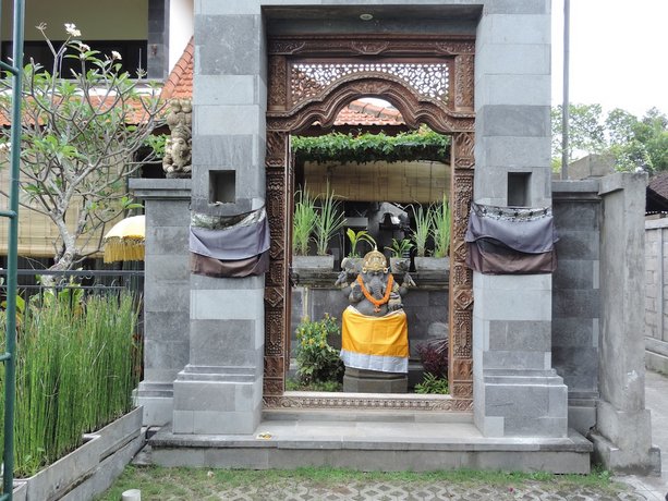 Duana Sari