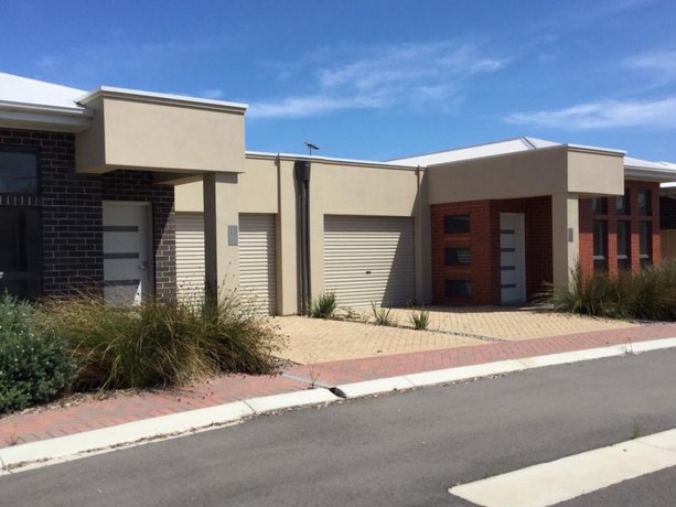 Photo: Villas on the Bay Kingscote Photo: Villas on the Bay Kingscote