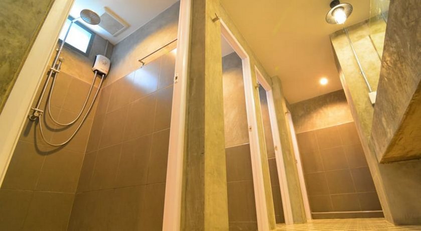 La Moon Hostel