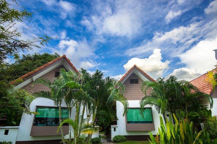 E-outfitting Boutique Chiang Mai