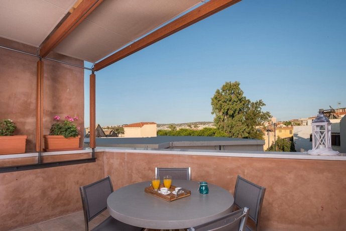 Neoria Houses
