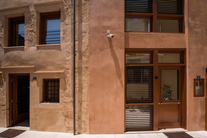 Neoria Houses