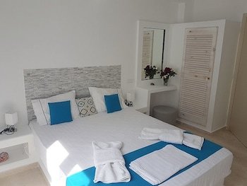 Casa Bella Santorini