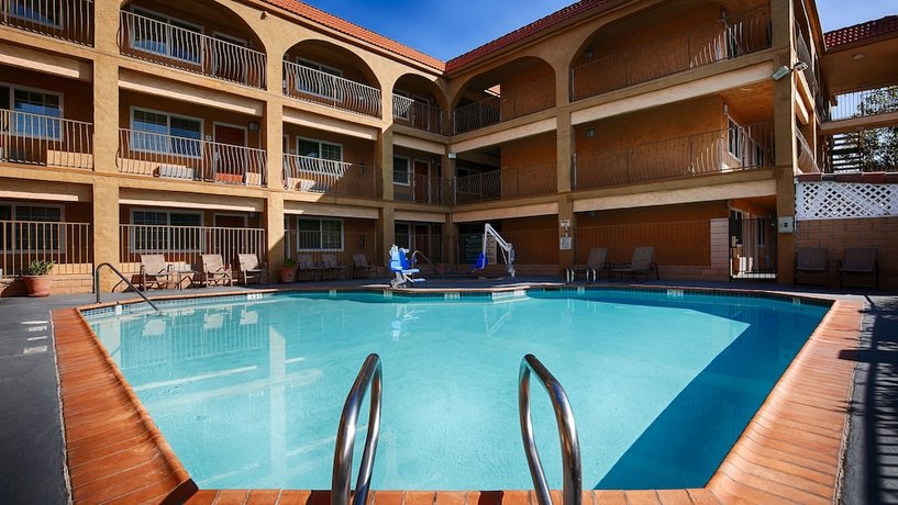 Best Western San Diego Miramar Hotel