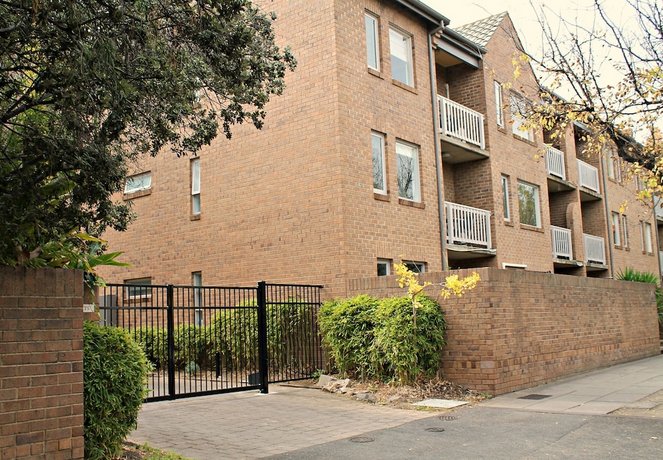 Photo: Adelaide DressCircle Apartments - Archer Street Photo: Adelaide DressCircle Apartments - Archer Street