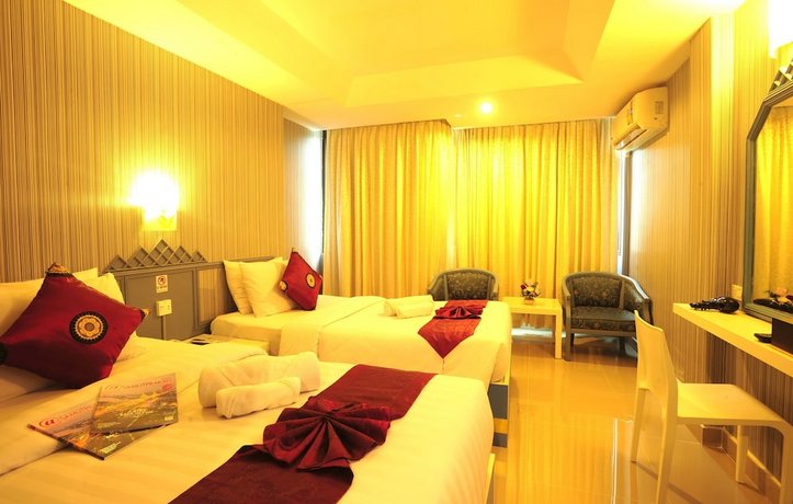 Aunchaleena Bangkok