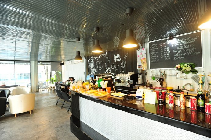 Aunchaleena Bangkok
