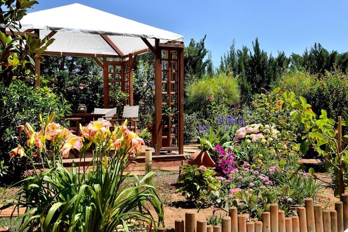 Stamatakis Boutique Studios