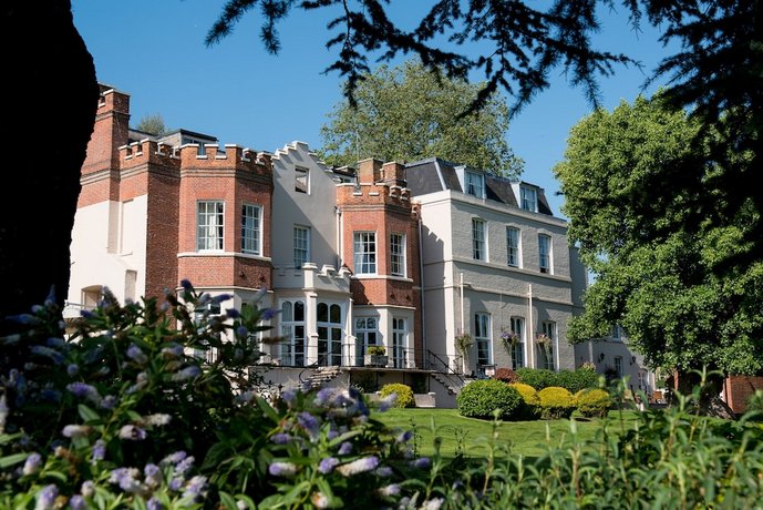 Taplow House Hotel & Restaurant