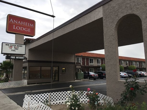 Anaheim Lodge