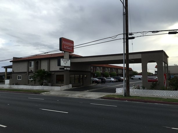 Anaheim Lodge
