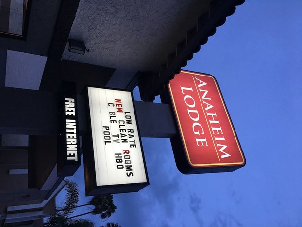 Anaheim Lodge