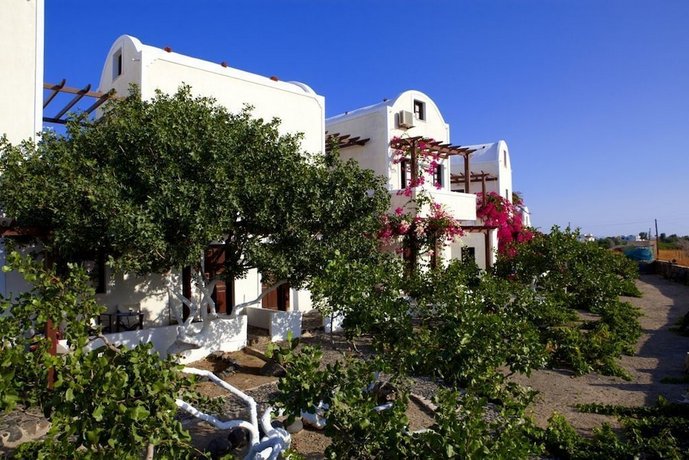 Anna Traditional Apartments