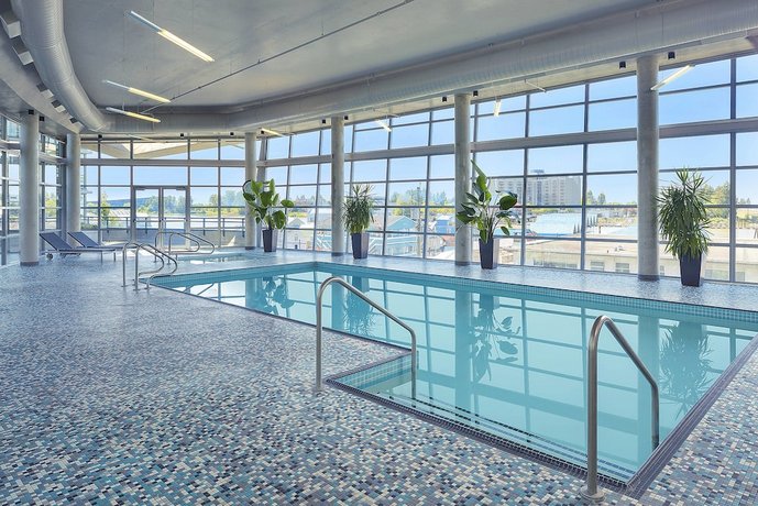 The Westin Wall Centre Vancouver Airport