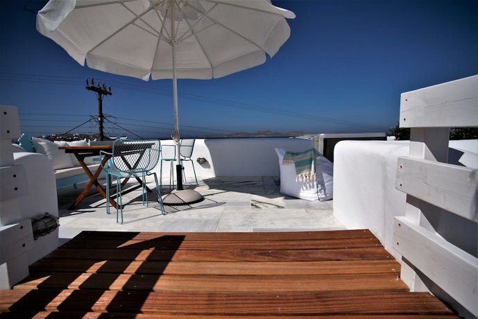 Mykonos Moussa